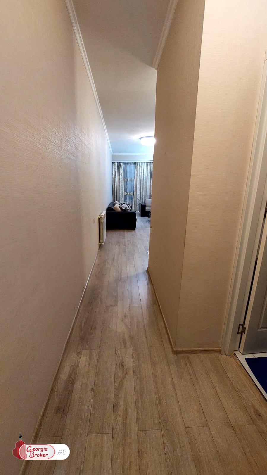 продается квартира с новым ремонтом 2-комнаты